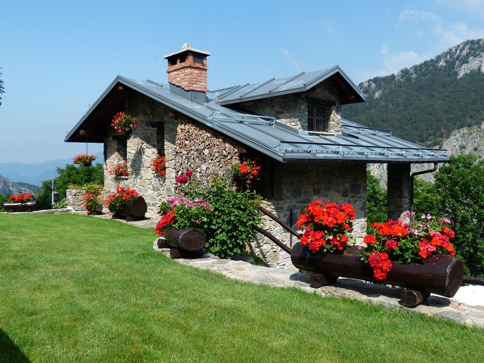 Maison dans les montagnes