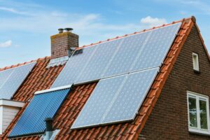 Installation de panneaux solaires pour moins consommer